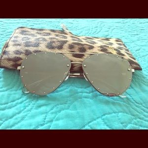 QuayxJaclyn Mirror Sunglasses